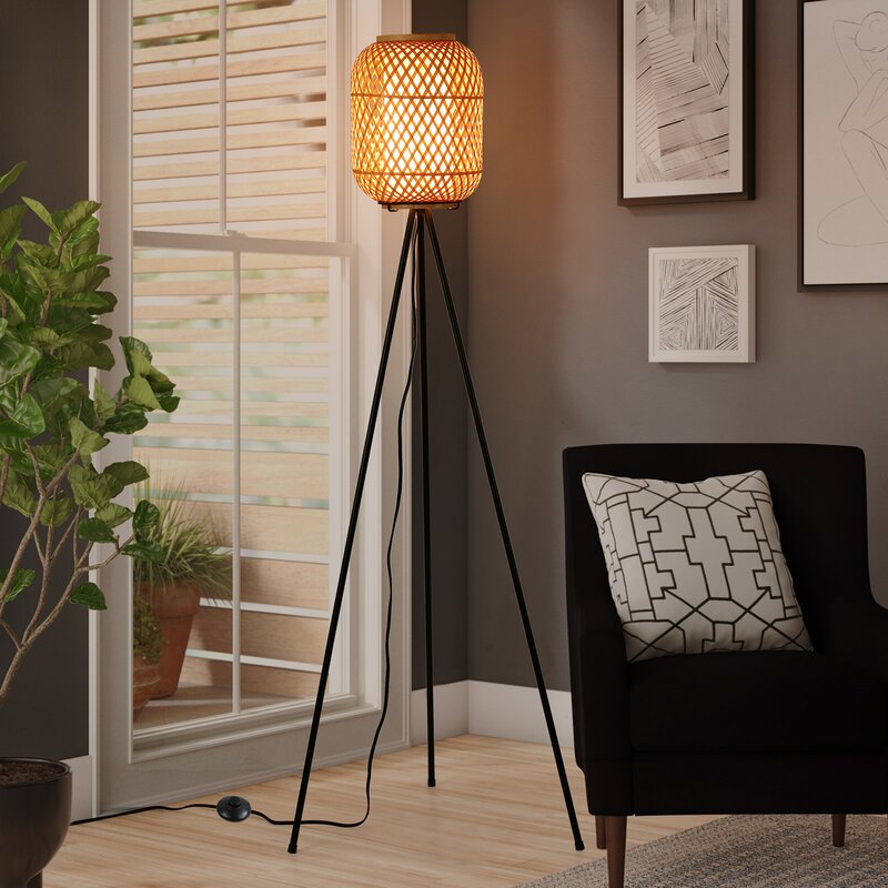 Table Lamp. Bamboo Lampshade. Tripod high quality Stand. Desk Lamp.